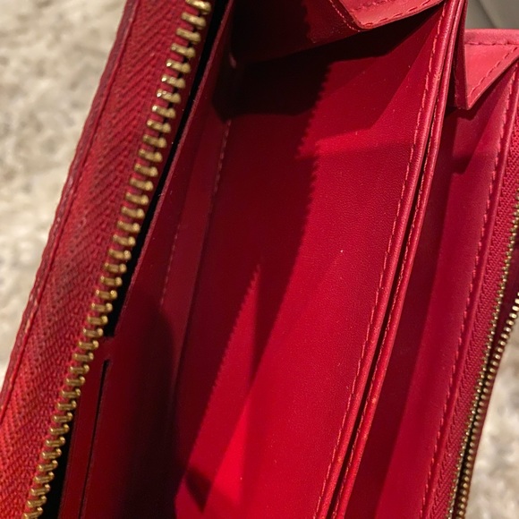 Authentic Vernis zippy Louis Vuitton wallet - Picture 11 of 12